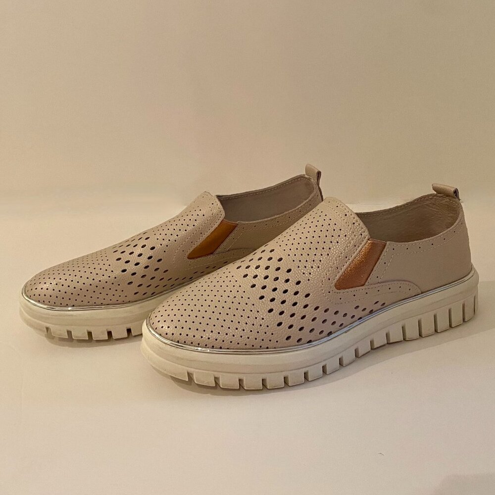 Little Empresses Sneakers
